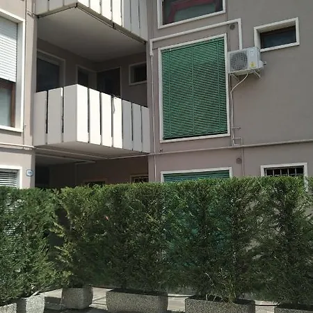 Vicino Al Prato Della Valle Intero Parcheggio Facile Di Fronte Apartamento *