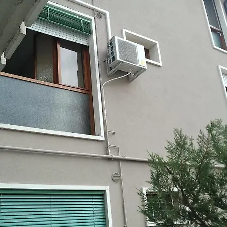 Vicino Al Prato Della Valle Intero Parcheggio Facile Di Fronte Apartamento *